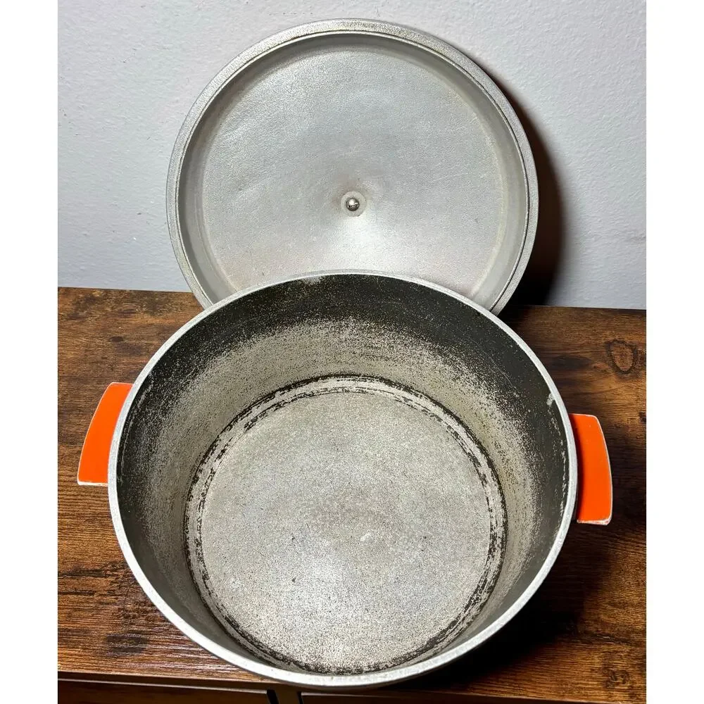 Vintage 1970s Flame Orange Aluminum Namco Australia Dutch Oven 4Qt with Lid